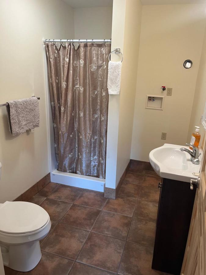 Creekside Downtown Vacation Suites, Only Adults 25 Or Older Buffalo Exterior foto