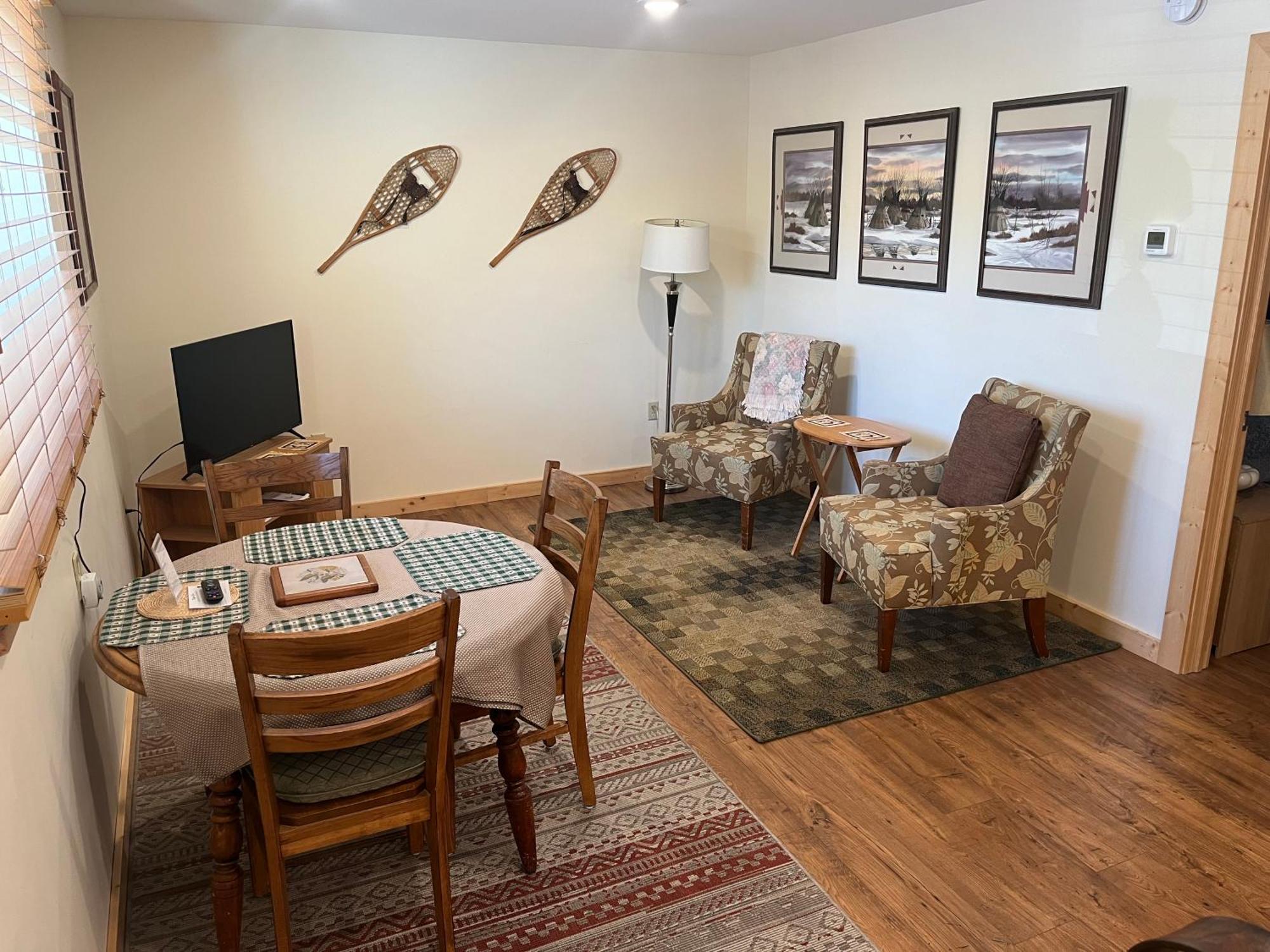 Creekside Downtown Vacation Suites, Only Adults 25 Or Older Buffalo Exterior foto